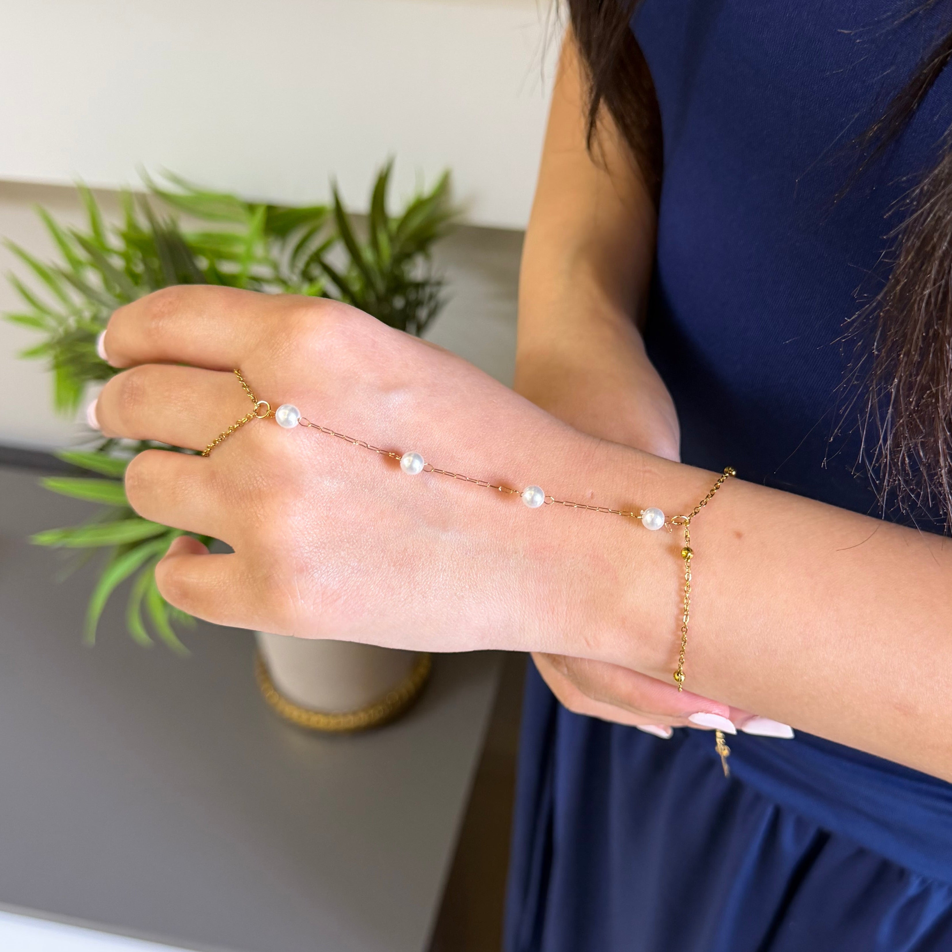 white bub hand chaine - stainless steel