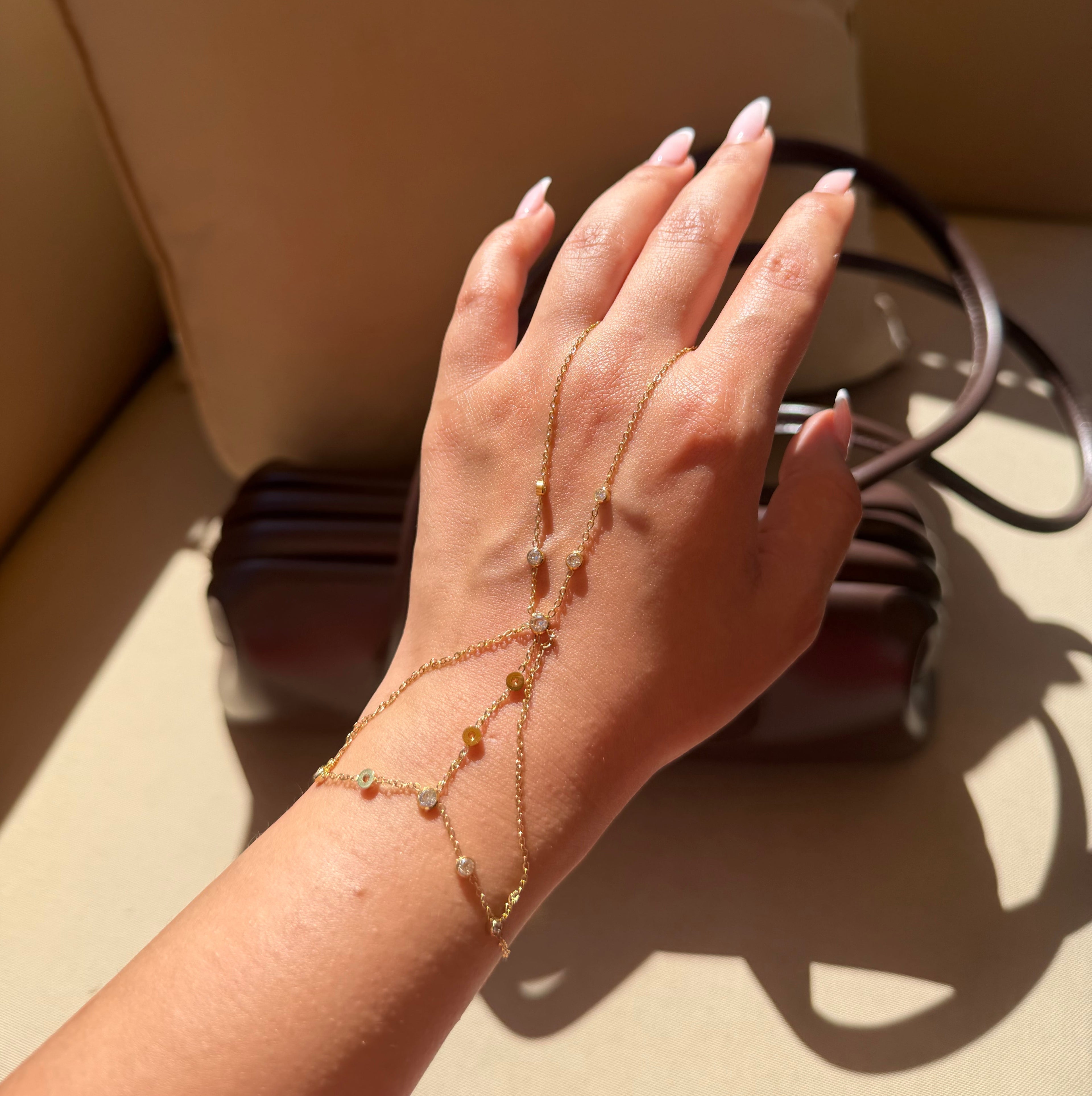charmy hand chain - stainless steel