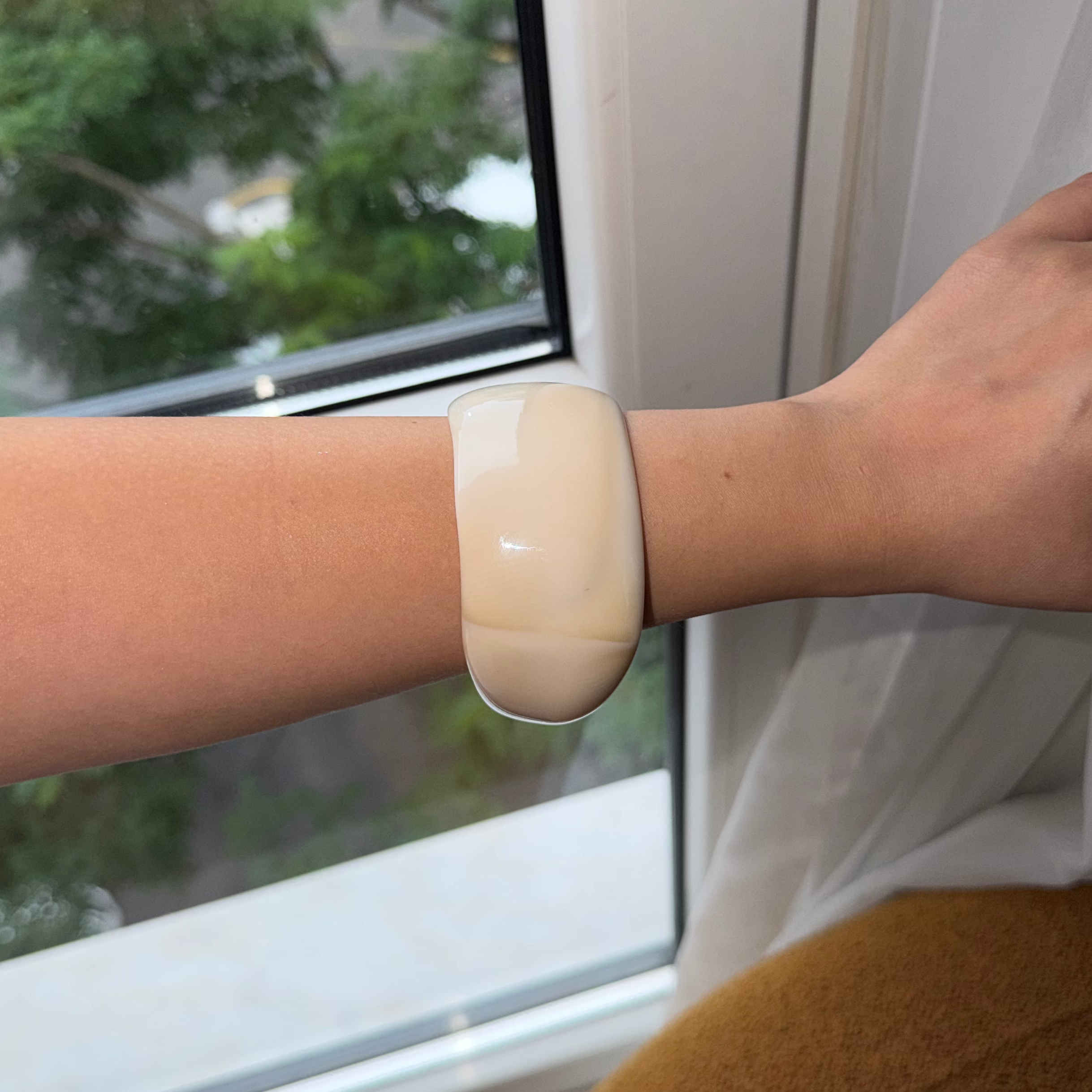 beijy resin bangle bracelet